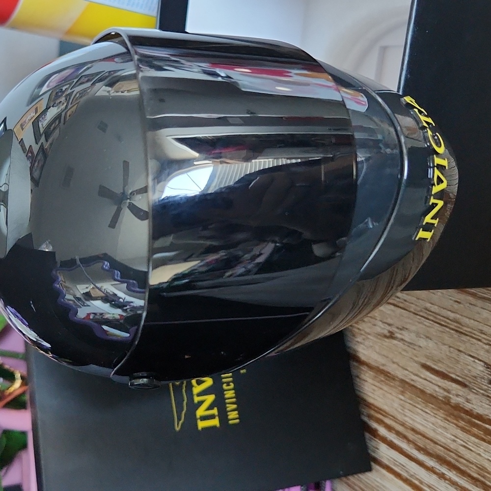 Invicta Glossy Black Helmet